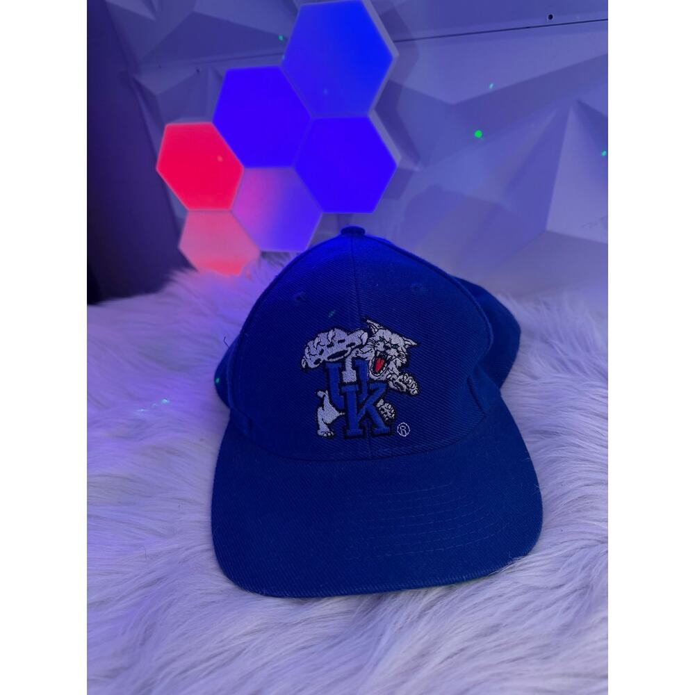 90s UK Wildcats Royal Blue Snapback Cap - Picture 2 of 5